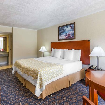 Days Inn & Suites By Wyndham Clermont Ngoại thất bức ảnh
