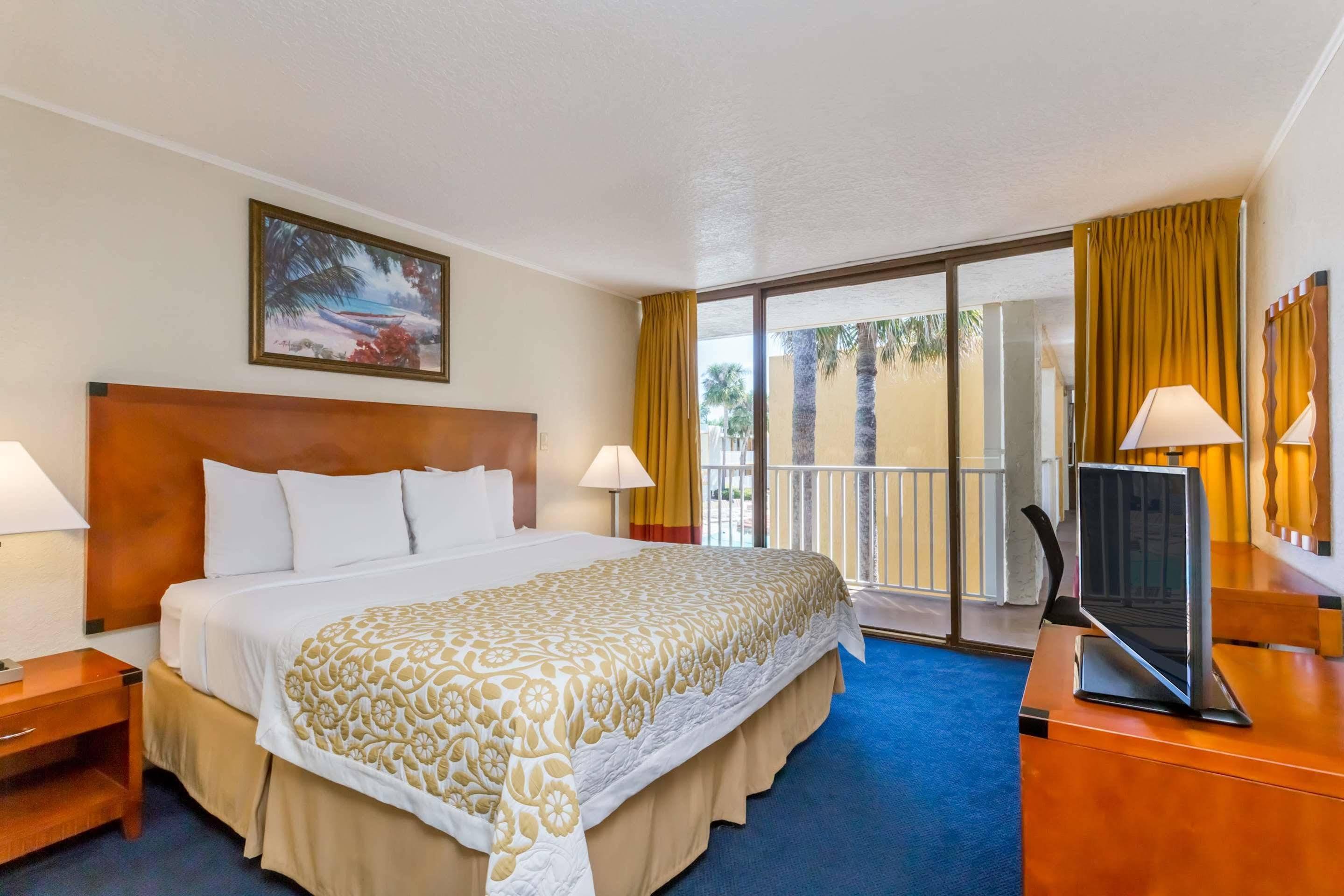 Days Inn & Suites By Wyndham Clermont Ngoại thất bức ảnh